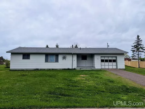 55 Tamarack, White Pine, MI 49971