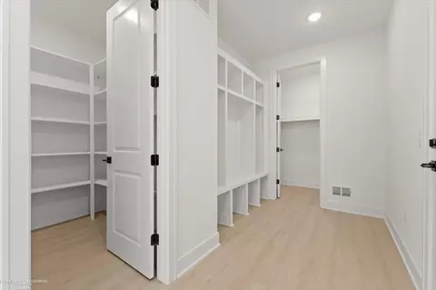 Entry Way - 50452 Timberstone, Macomb, MI 48042 photo 6 of 12