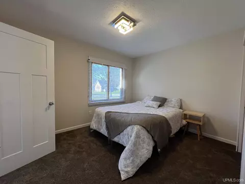1106 11th, Escanaba, MI 49829 photo 17