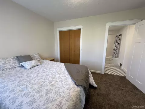 1106 11th, Escanaba, MI 49829 photo 15