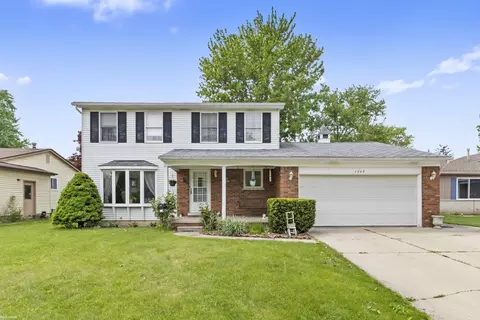 1340 Carolina, Marysville, MI 48040