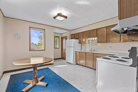 Kitchen - 336 Fulton, Mohawk, MI 49950 photo 1 of 3
