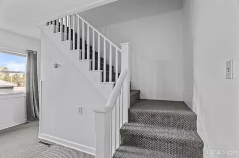 Entry Way - 336 Fulton, Mohawk, MI 49950 photo 6 of 6