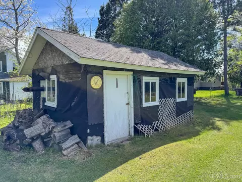 Exterior - 336 Fulton, Mohawk, MI 49950 photo 5 of 6