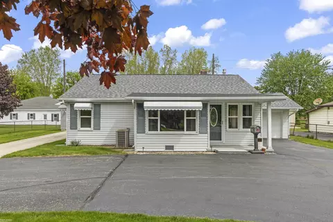 3710 N Riv, Fort Gratiot, MI 48059