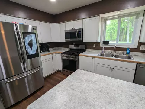 Kitchen - 9136 Field, Clay, MI 48001 photo 2 of 3