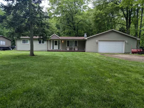 9136 Field, Clay, MI 48001