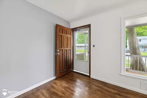 Entry Way - 3825 Craig, Flint, MI 48506 photo 1 of 2