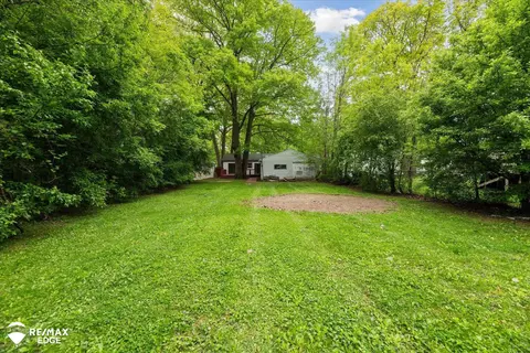 Exterior - 3825 Craig, Flint, MI 48506 photo 11 of 11