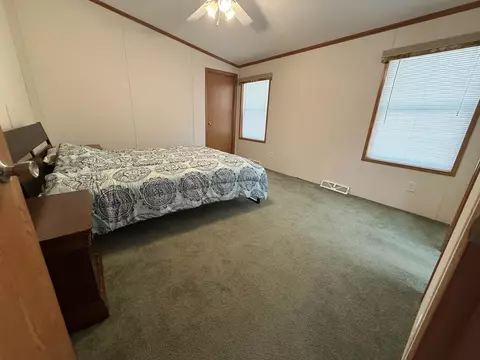 Bedroom - 631 Rivers Ter, Gladwin, MI 48624 photo 2 of 3