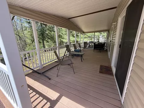 Exterior - 631 Rivers Ter, Gladwin, MI 48624 photo 5 of 6
