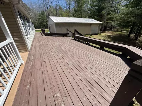 Exterior - 631 Rivers Ter, Gladwin, MI 48624 photo 4 of 6