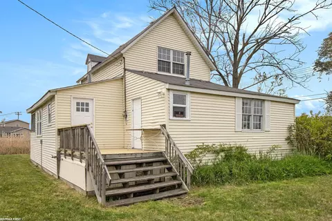 8049 S Channel, Harsens Island, MI 48028