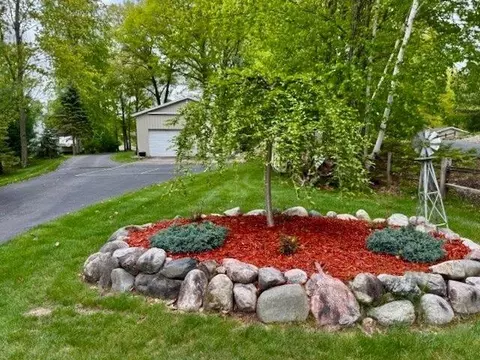 Exterior - 4271 Rose, Gladwin, MI 48624 photo 6 of 11