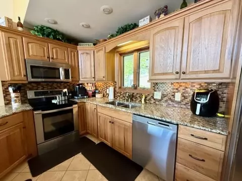 Kitchen - 4271 Rose, Gladwin, MI 48624 photo 2 of 8