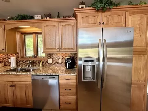Kitchen - 4271 Rose, Gladwin, MI 48624 photo 3 of 8