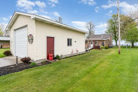 Exterior - 2365 S S Grn, Au Gres, MI 48703 photo 7 of 11