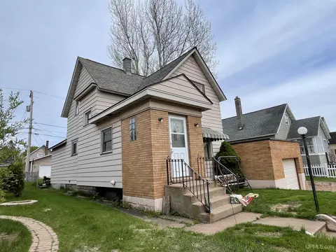 1110 N 2nd, Ishpeming, MI 49849 photo 2