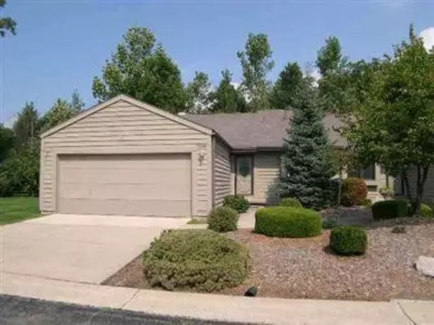 2448 Valley Oaks, Flint, MI 48532