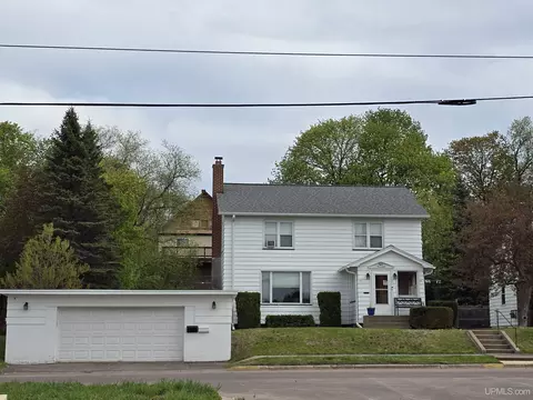 817 W Water, Hancock, MI 49930