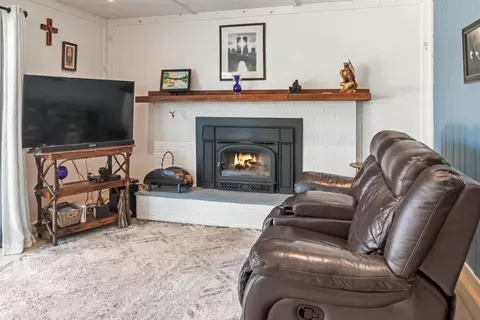 Living - 5001 Ruby, Gladwin, MI 48624 photo 2 of 4