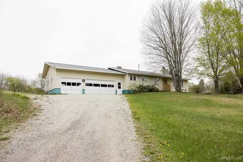 3495 Co Rd Fd, Champion, MI 49814