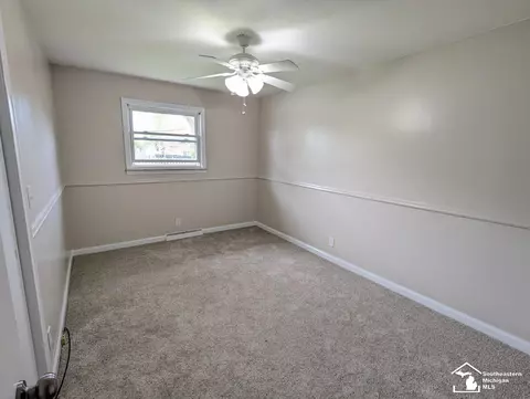 Bedroom - 555 Bellestri, Monroe, MI 48161 photo 3 of 5