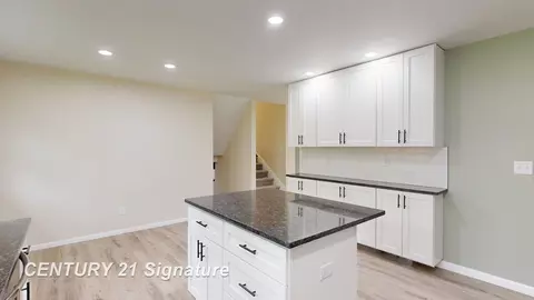 Kitchen - 7385 Gillette, Flushing, MI 48433 photo 5 of 5