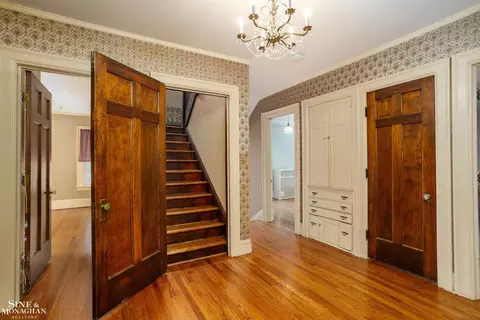 Entry Way - 1121 Buckingham, Grosse Pointe, MI 48230 photo 4 of 7