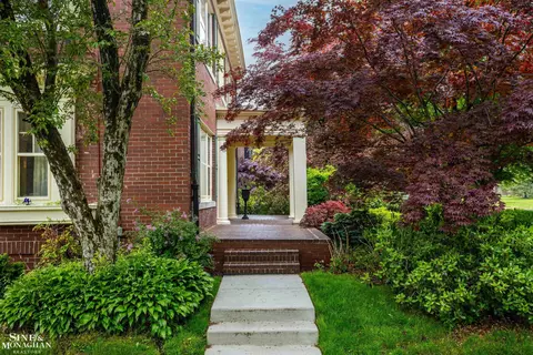 Exterior - 1121 Buckingham, Grosse Pointe, MI 48230 photo 9 of 11