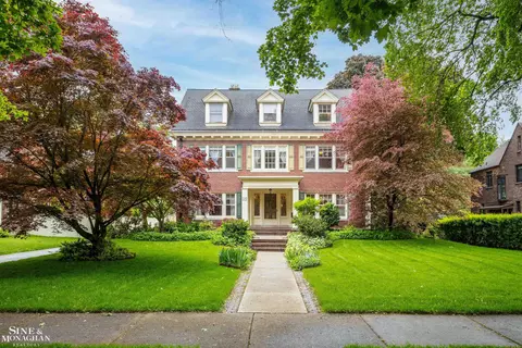 Exterior - 1121 Buckingham, Grosse Pointe, MI 48230 photo 8 of 11