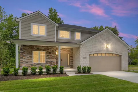 29126 Brooke Mdws, Chesterfield, MI 48047