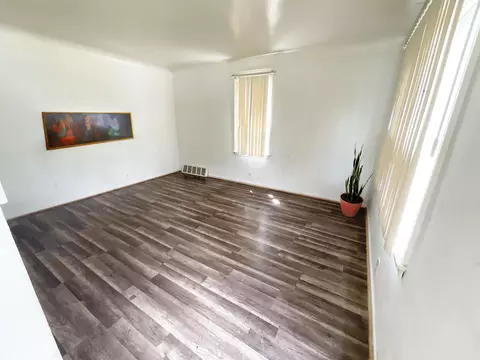3822 Leerda, Flint, MI 48504 photo 2