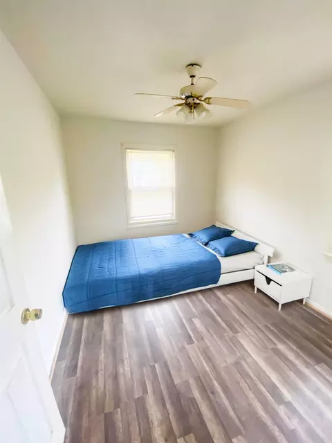 3822 Leerda, Flint, MI 48504 photo 9