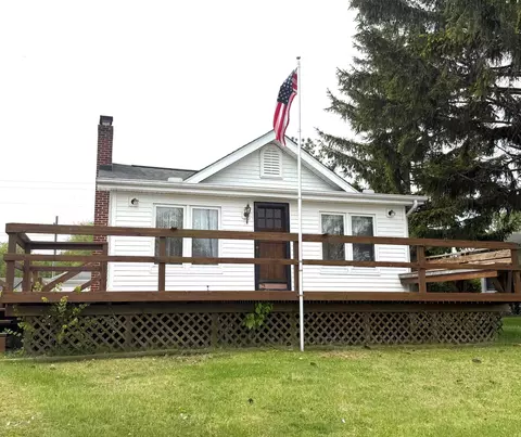 265 Lagoon Bch, Bay City, MI 48706