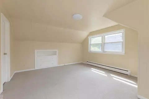 Bedroom - 1433 Harvard, Grosse Pointe, MI 48230 photo 6 of 8