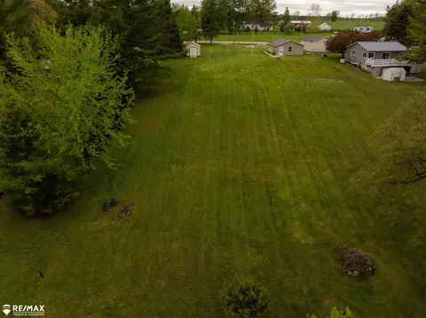 1524 Moose, Gladwin, MI 48624 photo 6