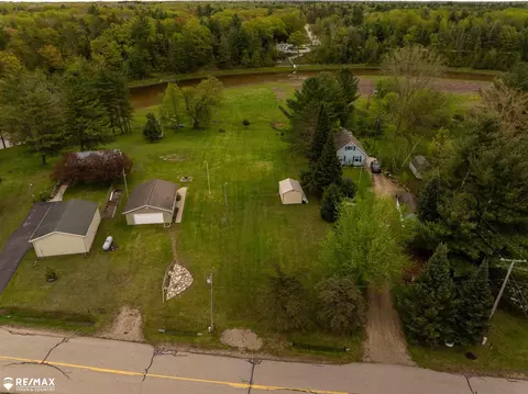1524 Moose, Gladwin, MI 48624 photo 18