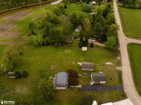 1524 Moose, Gladwin, MI 48624 photo 14