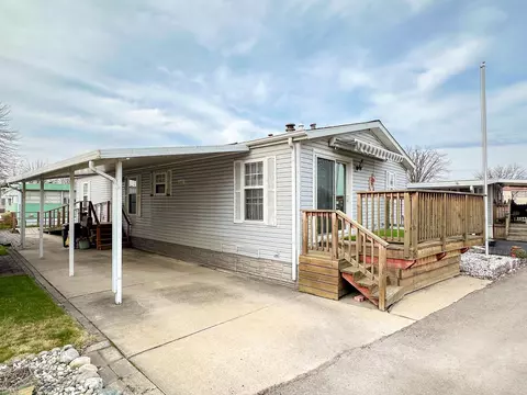 24331 Farrand, Harrison Township, MI 48045