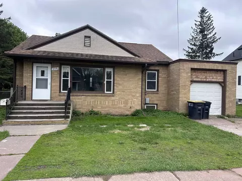 249 E Michigan, Ironwood, MI 49938
