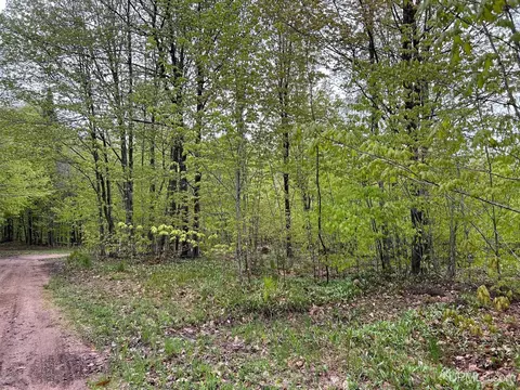 tbd Harborview Lot 7 8, Munising, MI 49862