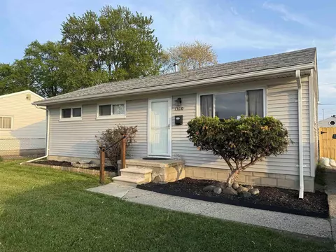 13610 Gander, Warren, MI 48088