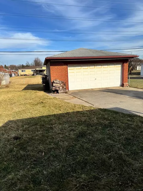 28724 Sutherland, Warren, MI 48088 photo 24