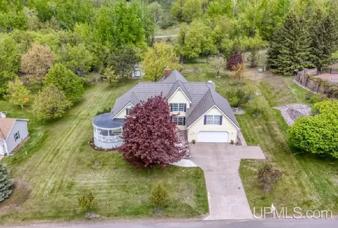 1128 E, Iron Mountain, MI 49801