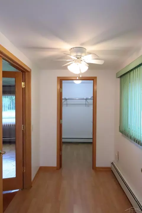 1443 E Brks, Midland, MI 48640 photo 5