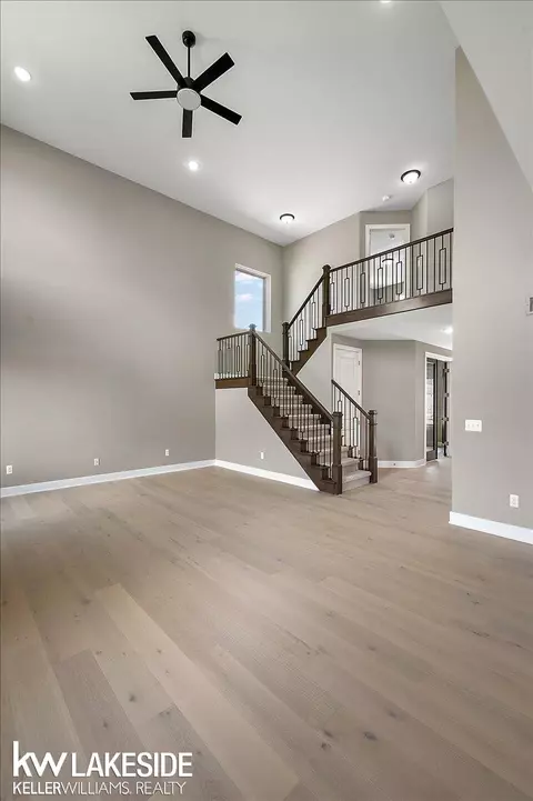 Living - 24165 Tullymore, Macomb, MI 48042 photo 7 of 7