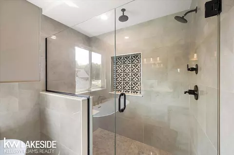 Bath - 24165 Tullymore, Macomb, MI 48042 photo 6 of 21
