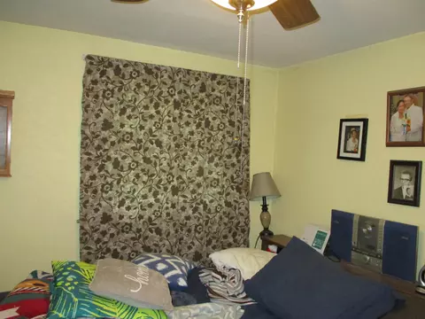 Bedroom - 312 Leland, Flushing, MI 48433 photo 2 of 2