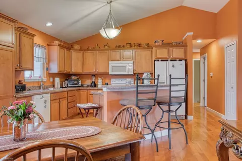 1180 Juniper, Owosso, MI 48867 photo 6